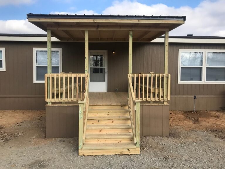 Covered entry deck with staircase